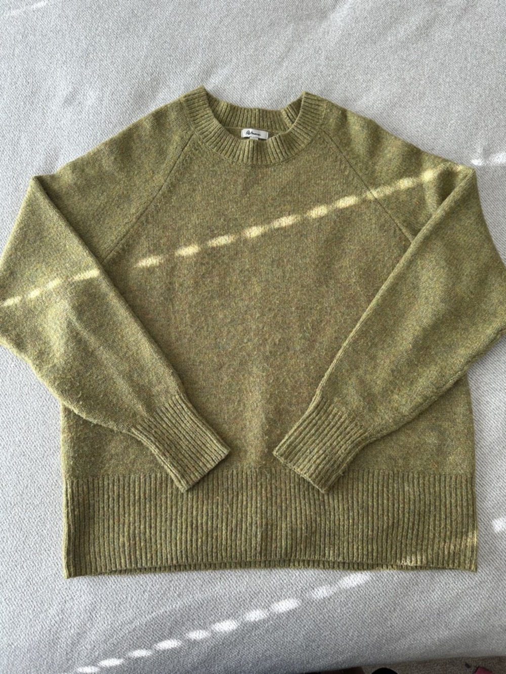 Reitmans Green Crewneck Sweater